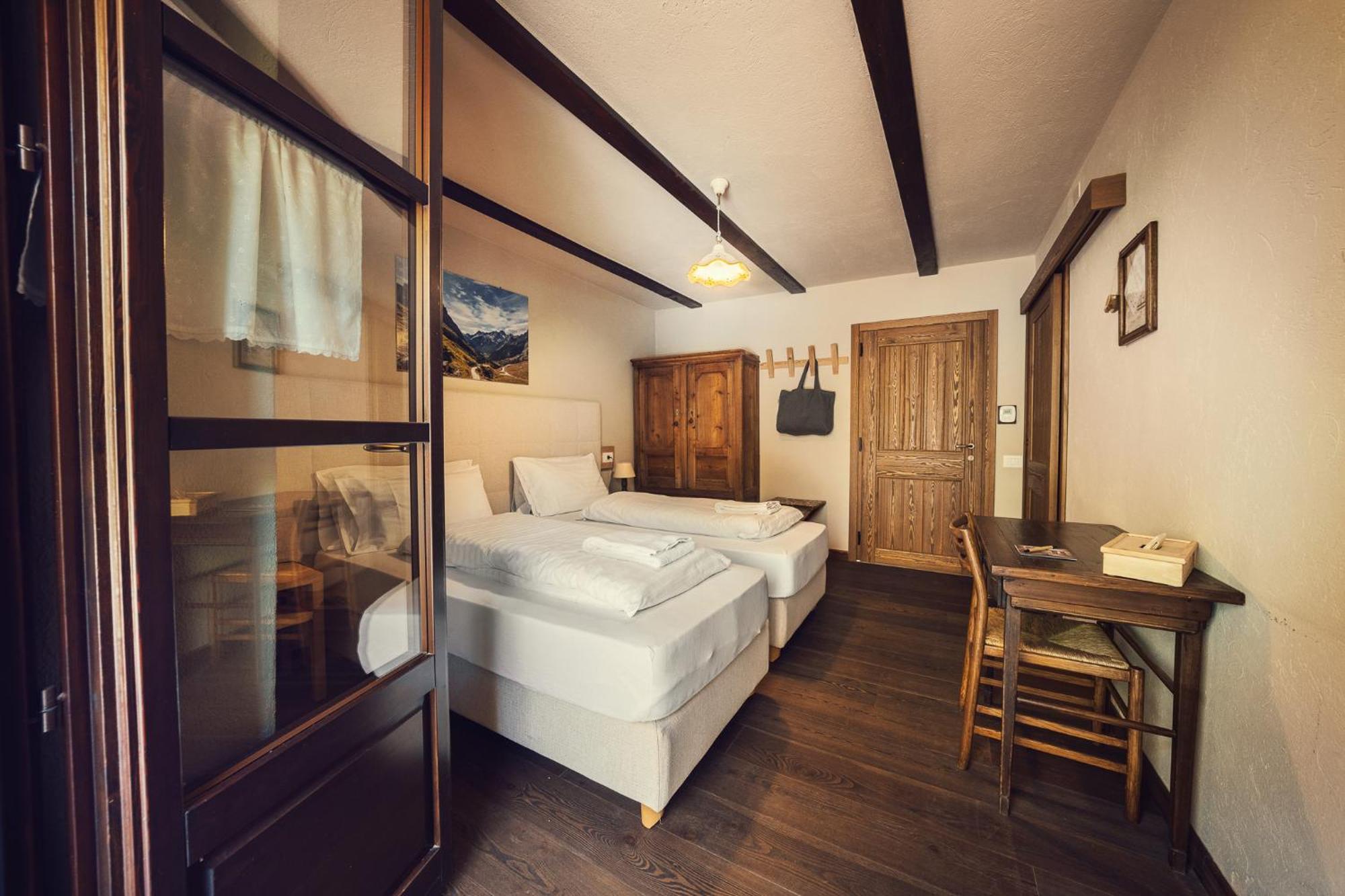 Albergo Locanda Mistral Аччельо Экстерьер фото